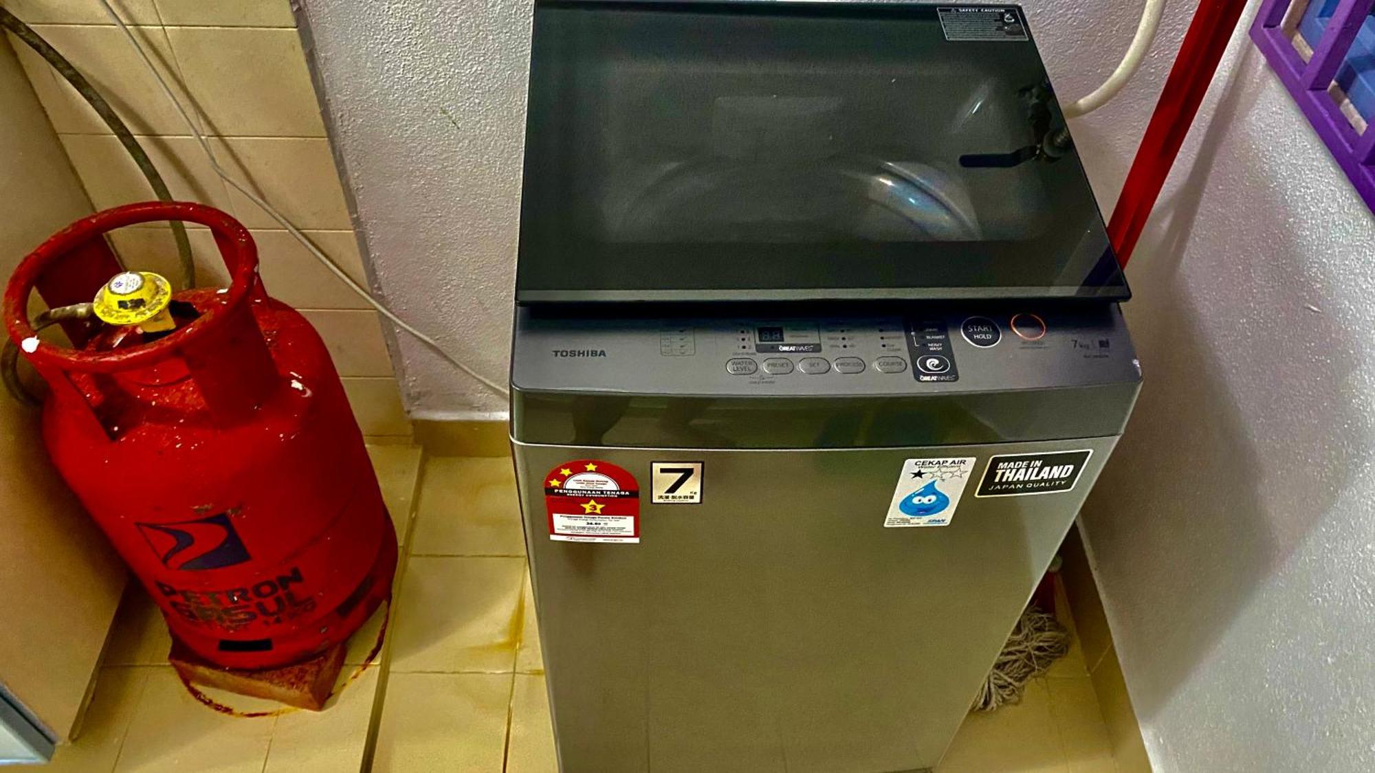 Batu Ferringhi Bayu Emas Apartment エクステリア 写真